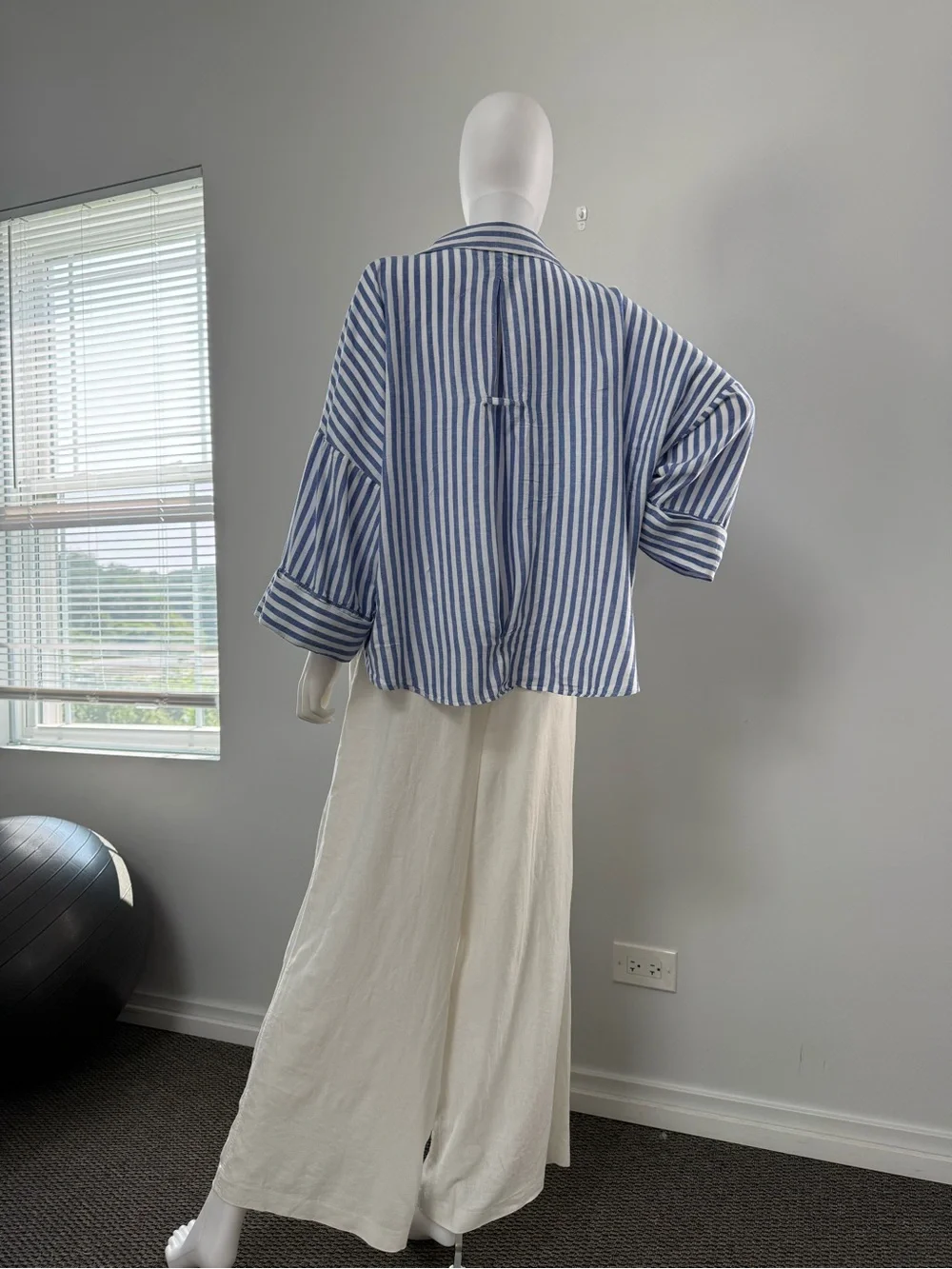 Zara Oyster White Wide-Leg Drawstring Pants